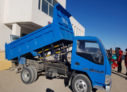 Donation of garbage truck to Baatsagaan Soum of Bayankhongor Aimag